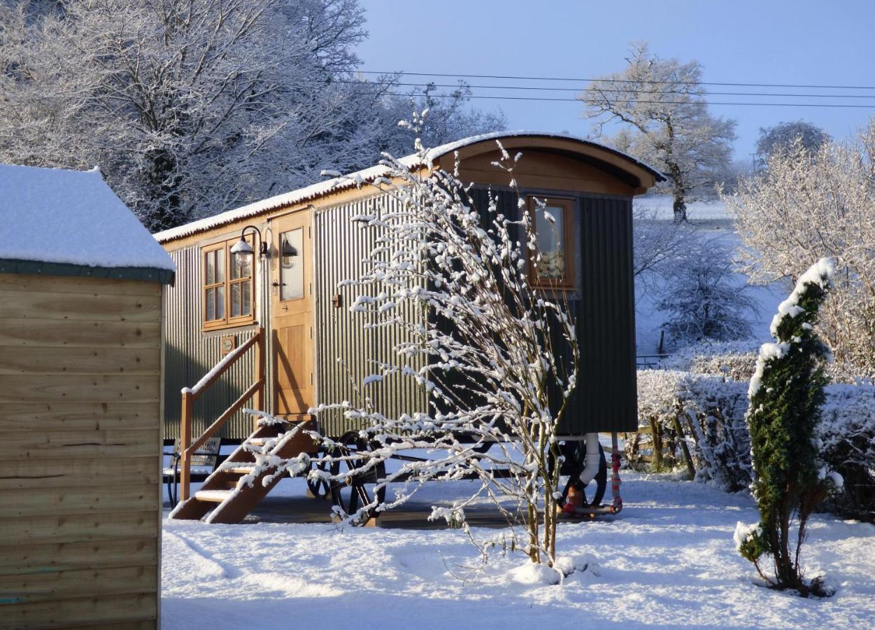 Woody'S Retreat Hotel Bolton by Bowland Kültér fotó